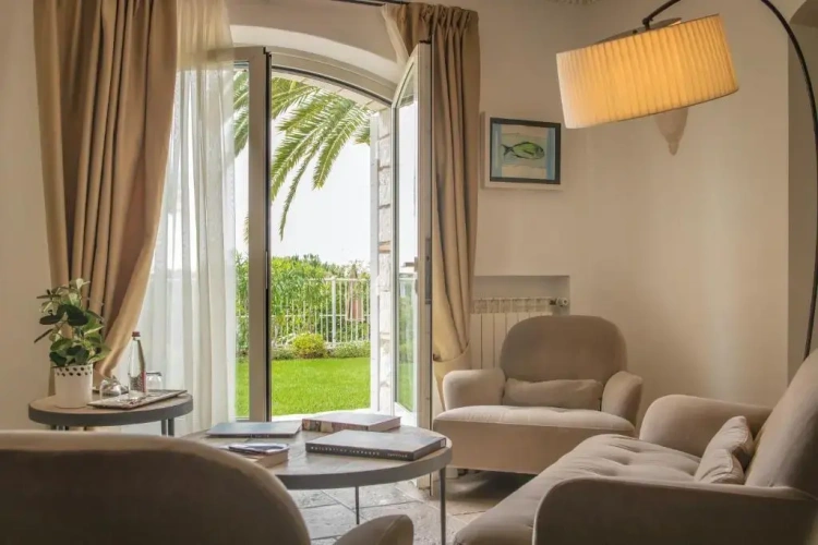 Prestige Suite with view