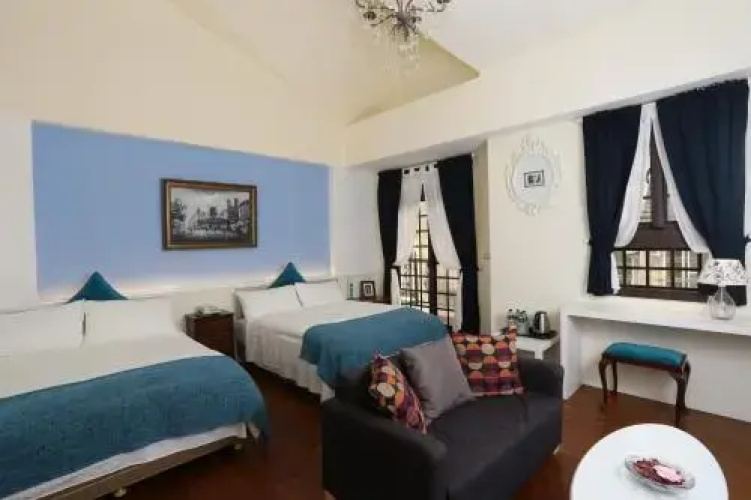 Aria's Home