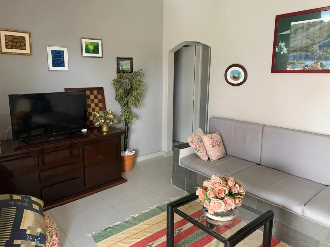 Casa Terrea com Piscina e Internet - Ar Opcional