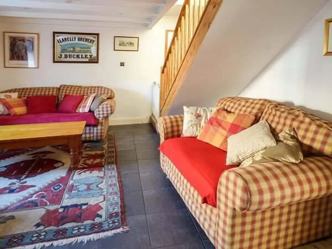 Milk Wood Cottage