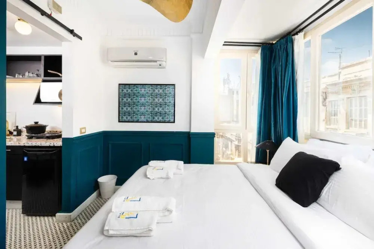 The Neat Nostalgic 2bdr Apt. @ Cairo's Downtown