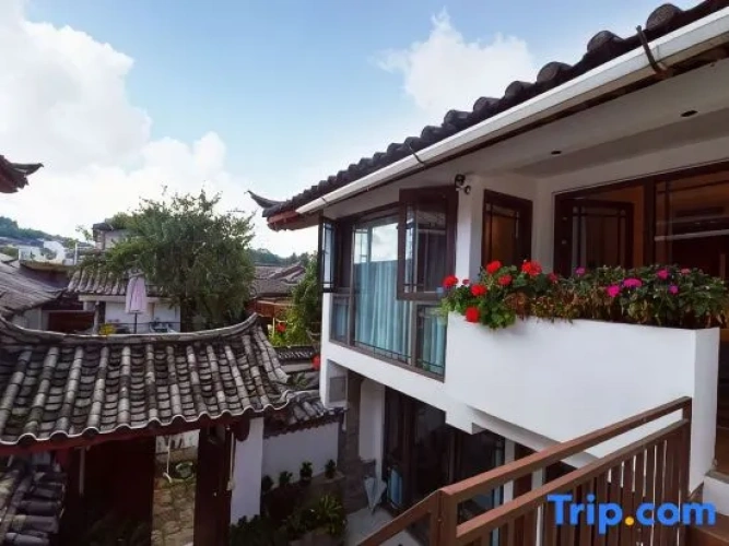 Xilu Yalanju Smart Resort Garden (Old Town of Lijiang)