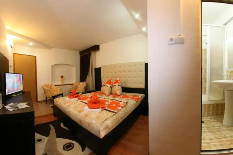Economy Double room with view