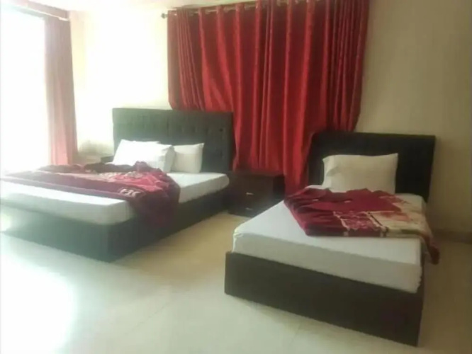 Al Hamrah Hotel