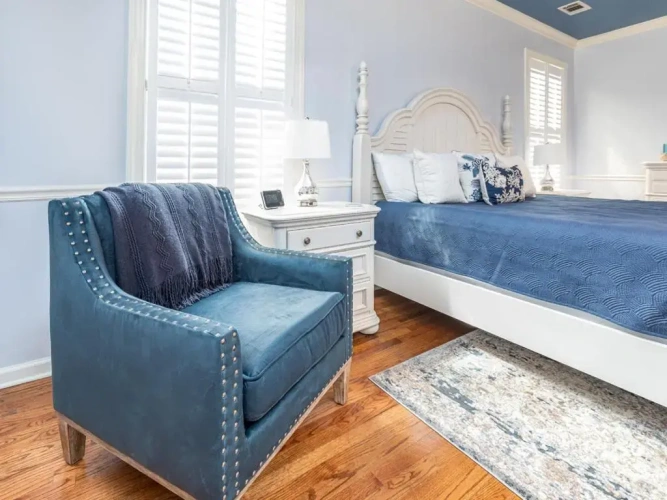 4 Bedrooms Cottage