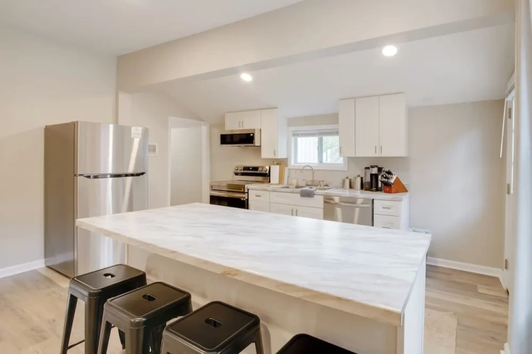 2 Bedrooms Cottage