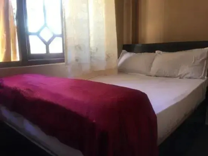 Hotel Ratna