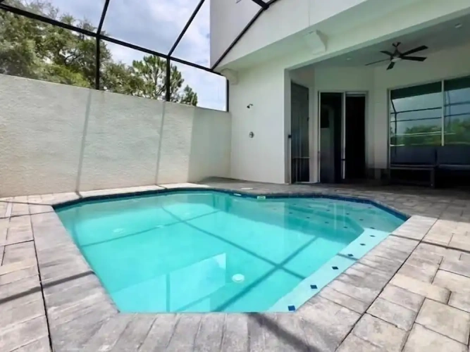 5 Bedrooms Standard room