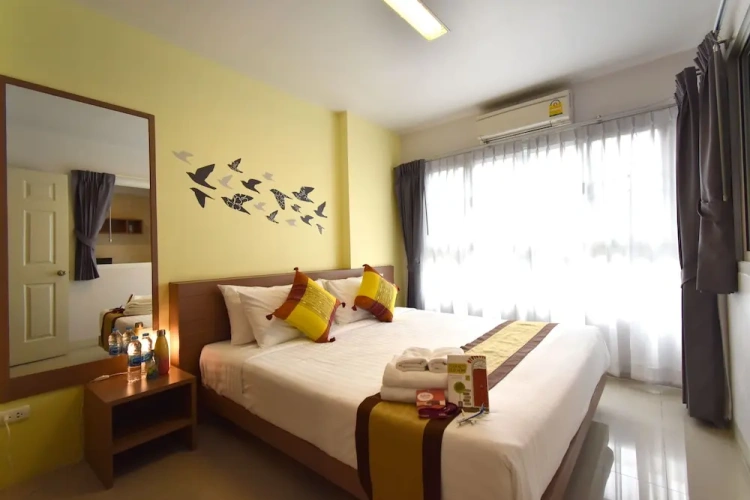 Suite with balcony