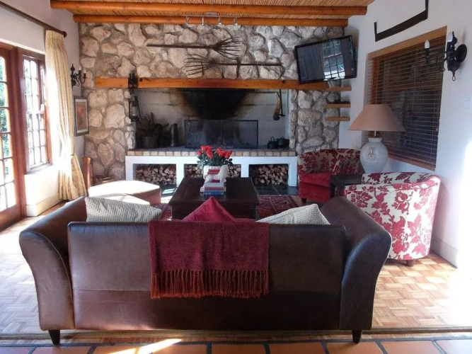 Oakhurst Hotel