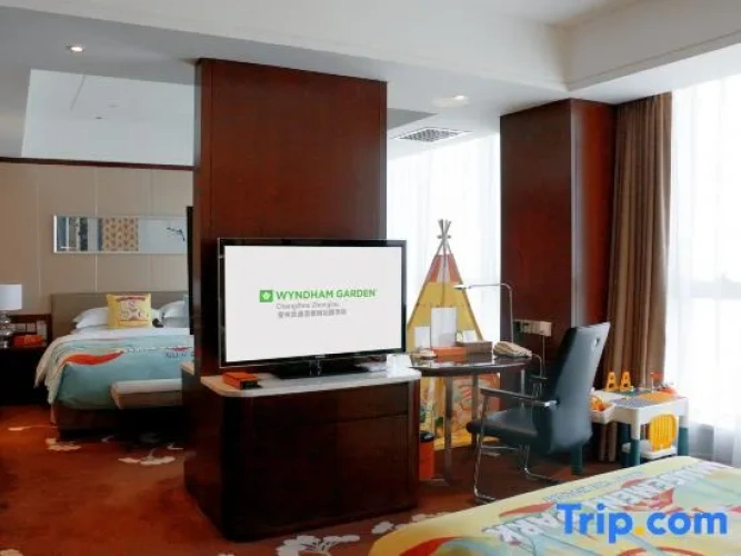Superior Family Suite