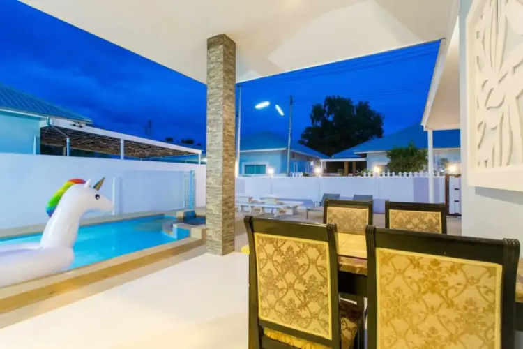 Ban Pak Hua Hin Pool Villa