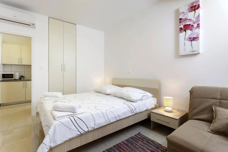 Apartments Bella
