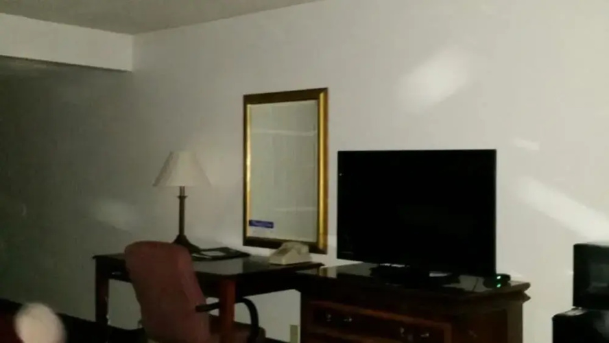 Americas Best Value Inn-Petoskey