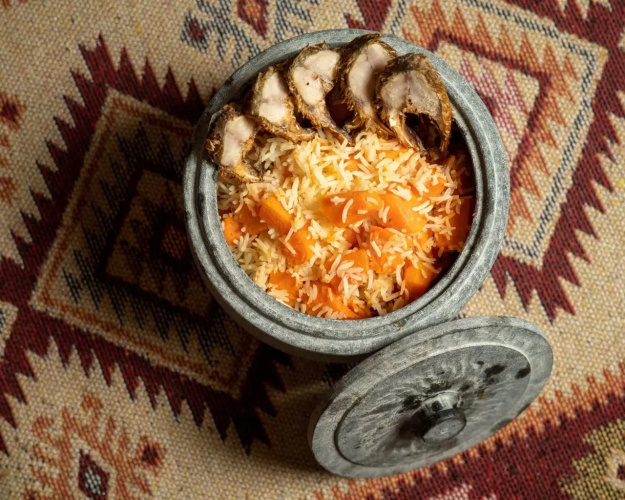 Khazar Palace Hotel & Restaurant
