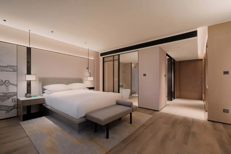 Executive Double room with city view