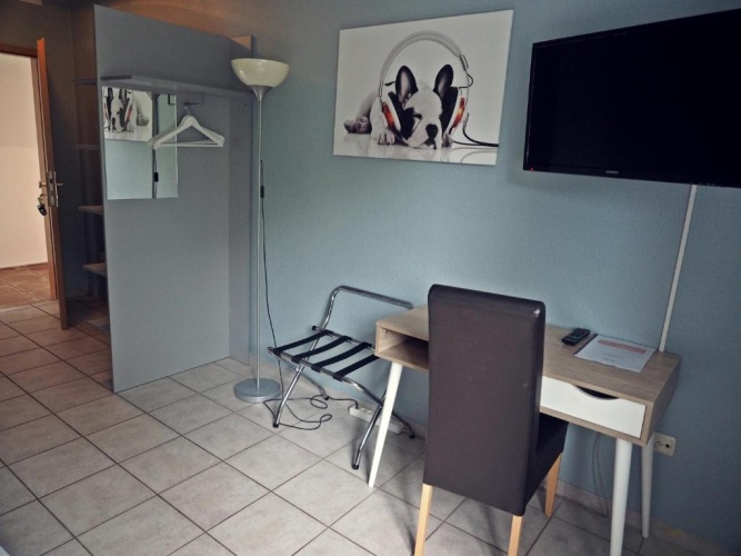 Economy Single room