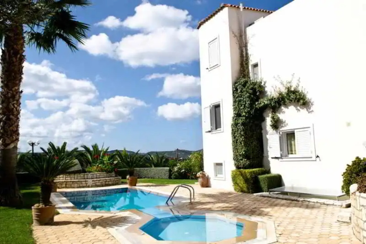 Stella Villa