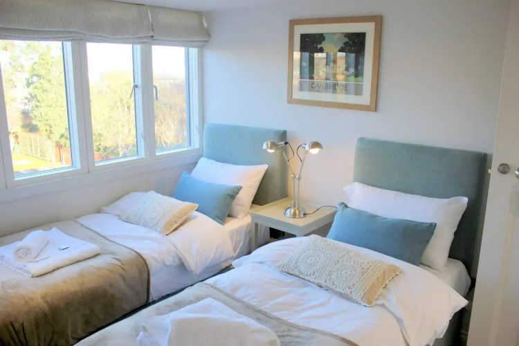The Luxurious Duplex (Peymans)