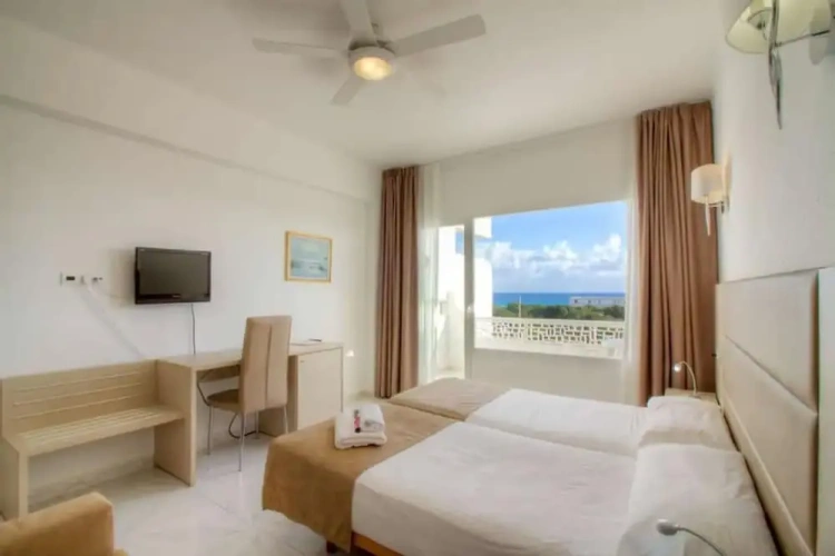 Standard Double room with balcony