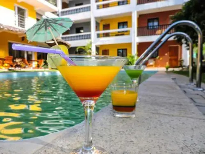 Hotel H1