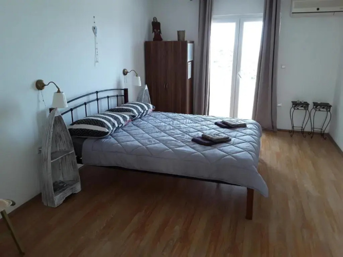 BenJak Apartments
