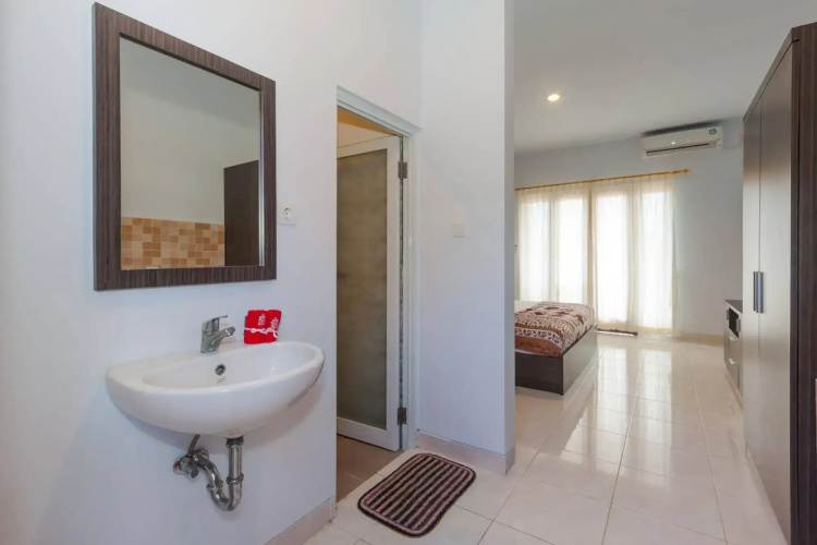 ZEN Rooms Uluwatu Dua Unud