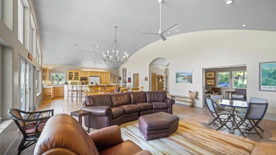 Vineyard Estate W/ Pool, Spa & Bocce Ball + Mins To Wineries & Park Lawndale Manor By Avantstay - ナパ・バレー, CA