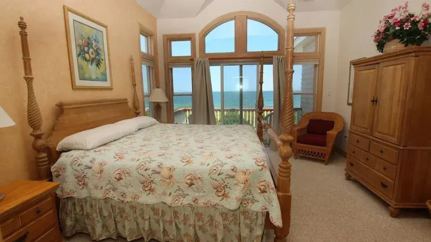 Atlantis - 7 Br Home