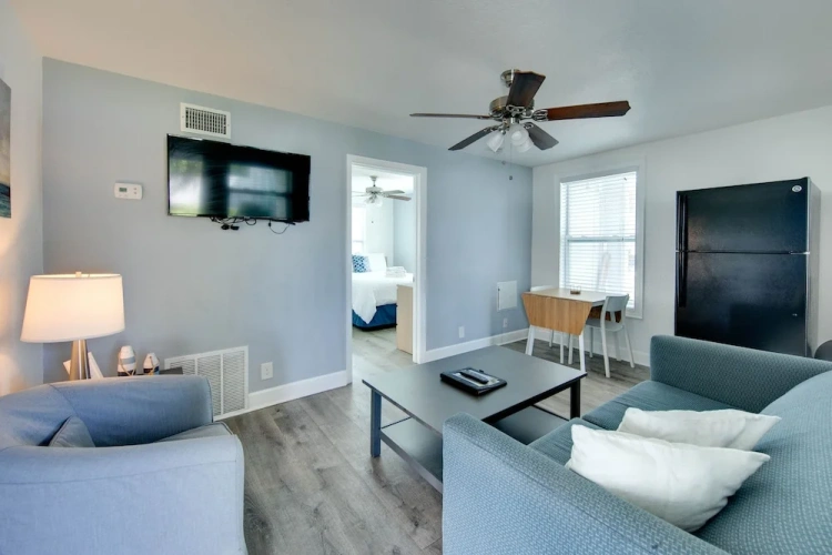 Standard Double Family Basement room with courtyard view