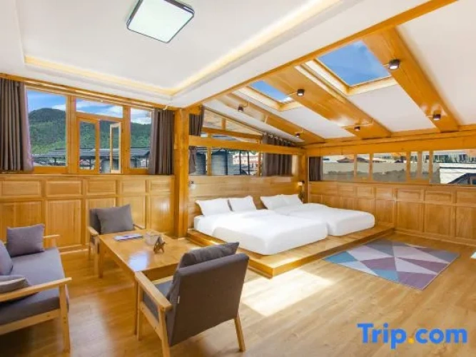 Premium Twin room