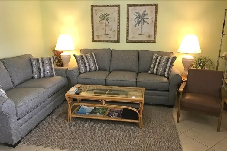Siesta Beach House #211 2 Bedrooms 2 Bathrooms Condo