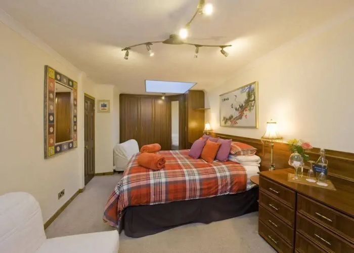 Grove Guest House