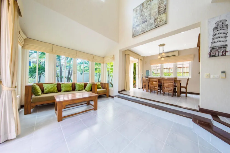 Royal Beach Pool Villa Pattaya