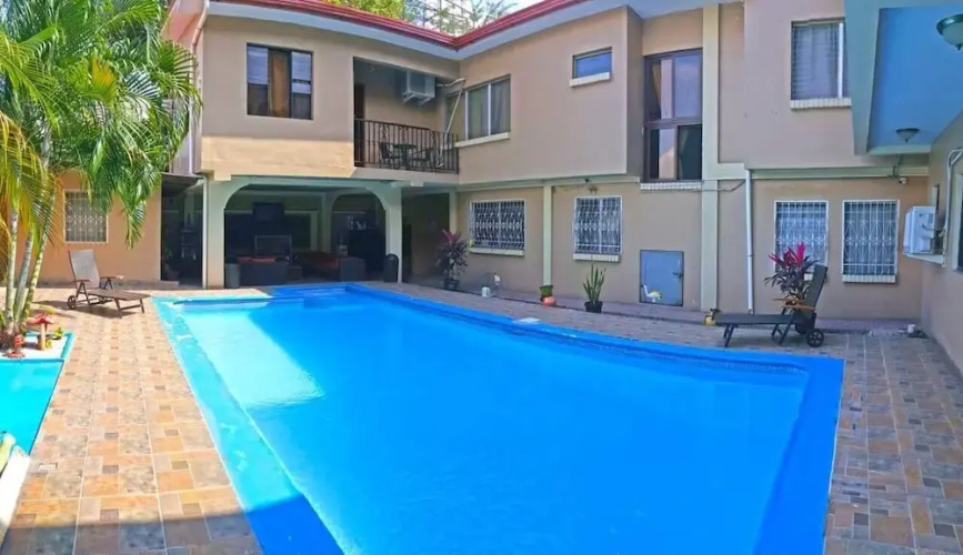Hostal Del Valle