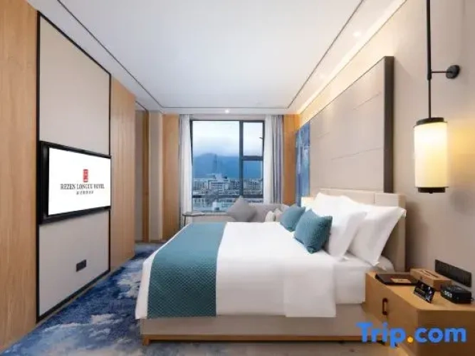 Premier Suite