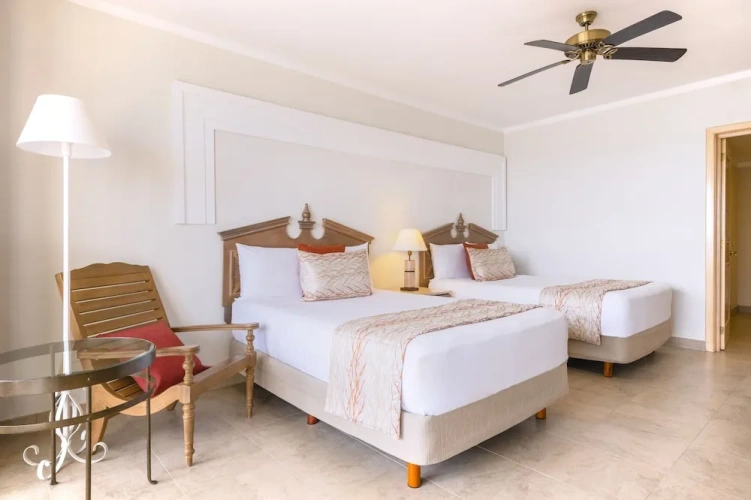 Premium Quadruple room with balcony