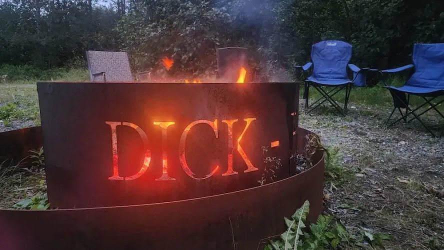 Alaska River Pirates Cabins