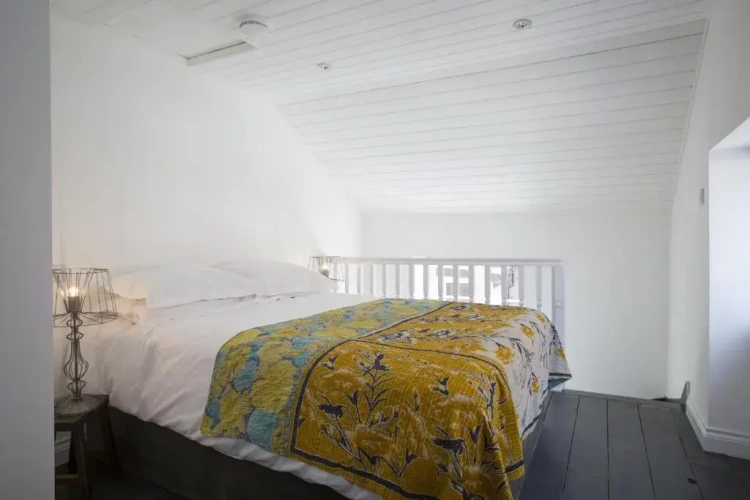 1 Bedroom Suite