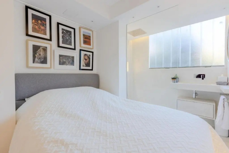 SERRENDY Splendid 3-bedroom apartment within an upscale