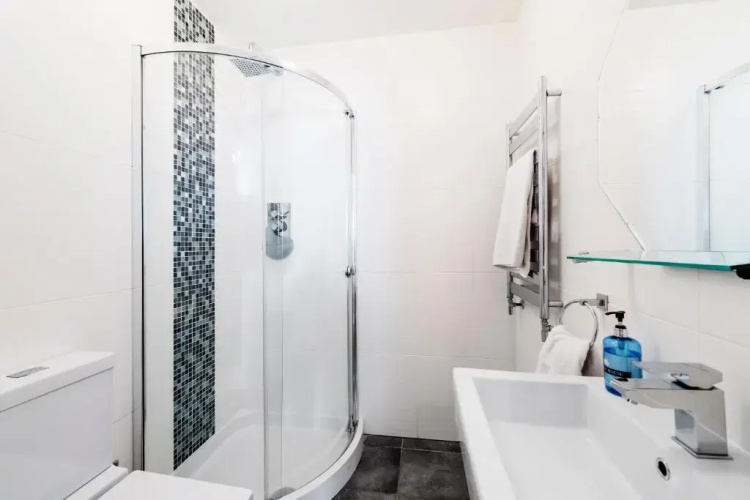 4 At The Beach, Torcross