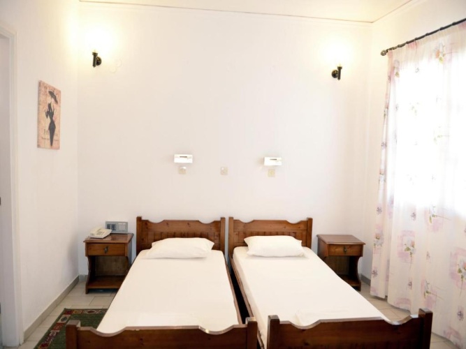 Economy Twin room
