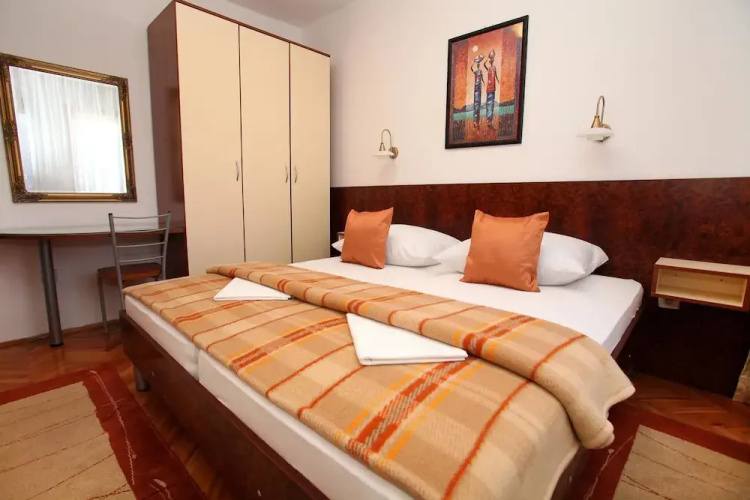 Apartment Ivan / Three Bedroom A1