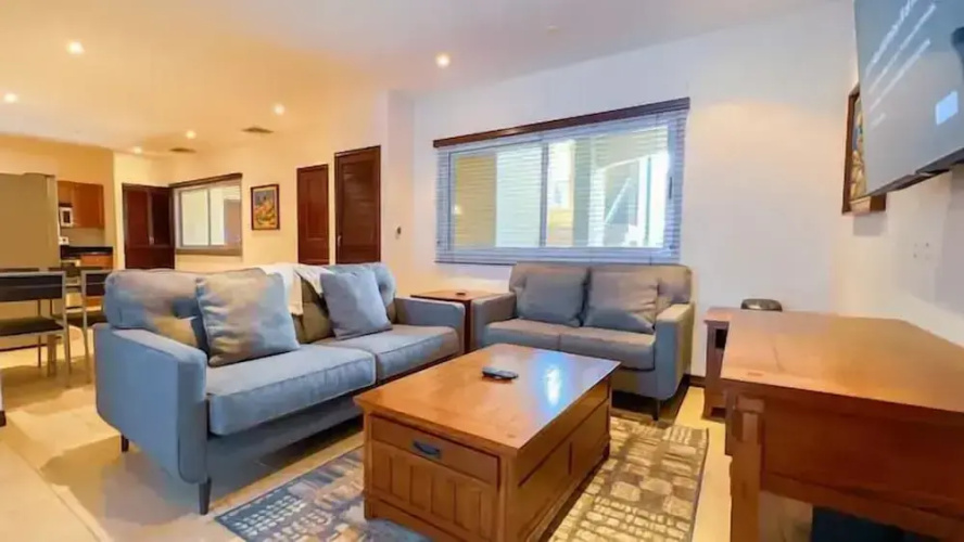 Las Brisas 5