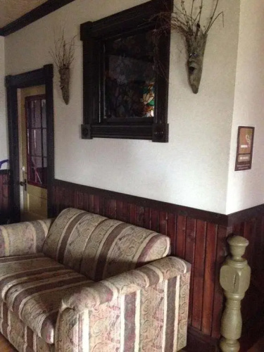 Model-T Inn & Restaurant