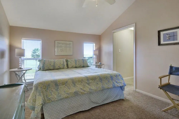 Flying Sea - 5 Br Home