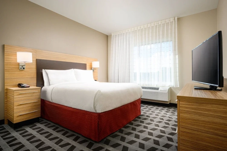 1 Bedroom Suite