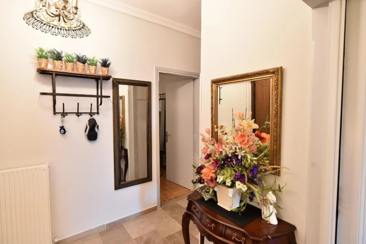 Queens Bed&Rest Luxury Apartment