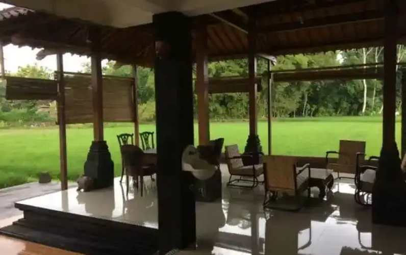 Lotus 2 Guest House
