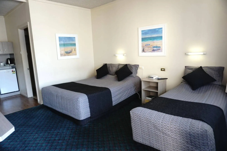 Bay Motel Hotel
